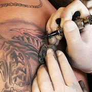 Мастер художественной татуировки и перманентного макияжа